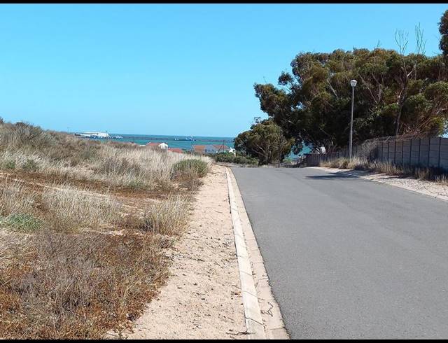 LAND FOR SALE IN SANDY POINT